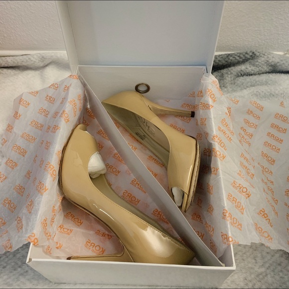 Michael Kors Heels - Picture 4 of 4